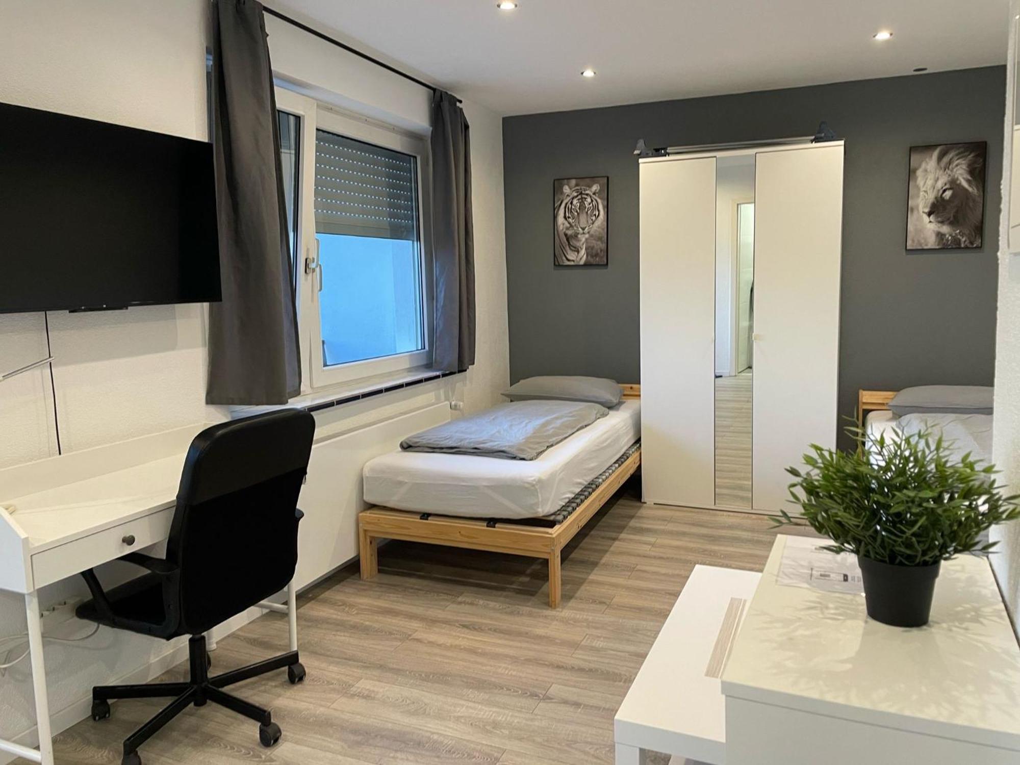 קרפלד Sleep & Go Deluxe 1 Apartment Naehe Duesseldorf מראה חיצוני תמונה